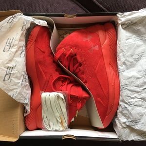 Steph Curry 1 Mid Alpha Suede Red 10.5